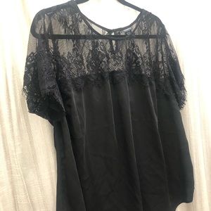 Torrid lace blouse